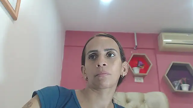 Amber Moore online show from September 2025 10:02:01 PM