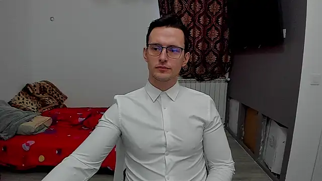 sexxymuscles4u online show from January 2025 10:49:02 AM