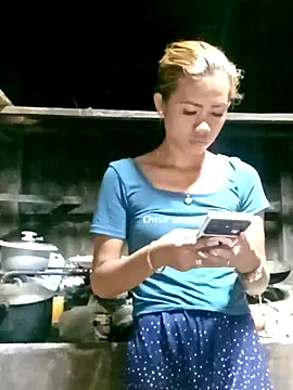 Snapshot of Cutie_body11 chatting on December 2024 12:12:02 PM Cutie body11 online show from December 2024 12:12:02 PM