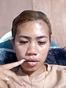 Snapshot of Cutie_body11 chatting on December 2024 04:44:02 AM Cutie body11 online show from December 2024 04:44:02 AM