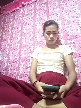 Snapshot of Cutie_body11 chatting on February 2025 08:24:01 PM Cutie body11 online show from February 2025 08:24:01 PM