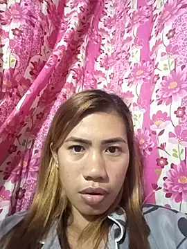 Snapshot of Cutie_body11 chatting on February 2025 10:59:01 AM Cutie body11 online show from February 2025 10:59:01 AM