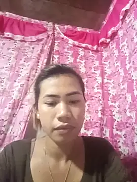 Snapshot of Cutie_body11 chatting on February 2025 10:18:02 PM Cutie body11 online show from February 2025 10:18:02 PM