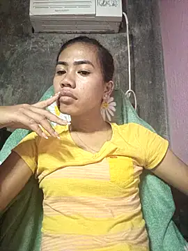 Snapshot of Cutie_body11 chatting on October 2025 11:50:01 PM Cutie body11 online show from October 2025 11:50:01 PM