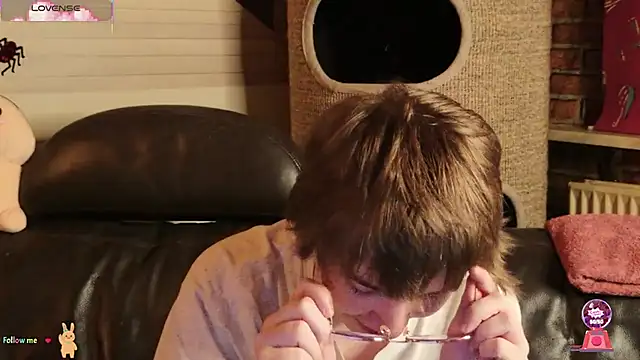 Snapshot of GamerGirl_Eve chatting on October 2025 07:09:02 PM GamerGirl Eve online show from October 2025 07:09:02 PM