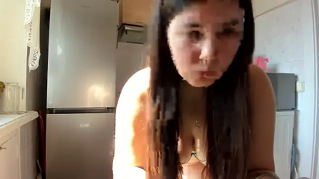 Snapshot of MiaMarrone chatting on March 2026 10:59:01 AM MiaMarrone online show from March 2026 10:59:01 AM