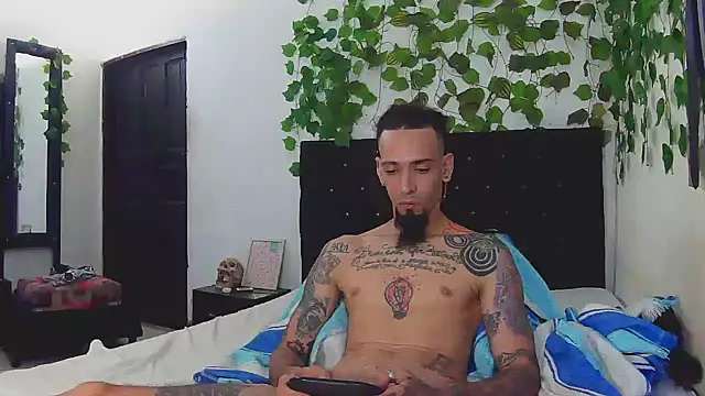 caribbeanlover1 online show from September 2025 01:34:02 PM