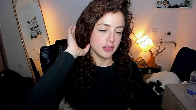 Snapshot of Cassandra_Caiin chatting on March 2026 02:18:01 AM Cassandra Caiin online show from March 2026 02:18:01 AM