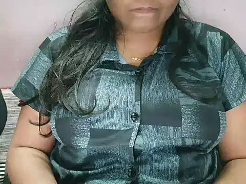 Snapshot of Desi14321 chatting on April 2026 04:49:01 PM Desi14321 online show from April 2026 04:49:01 PM