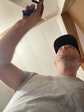 smokeymt420 online show from November 2025 07:24:01 PM