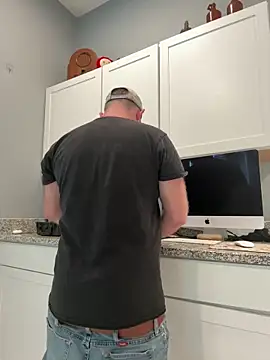 smokeymt420 online show from March 2026 07:16:02 PM