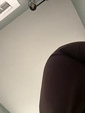 Snapshot of smokeymt420 chatting on April 2026 01:34:02 AM smokeymt420 online show from April 2026 01:34:02 AM