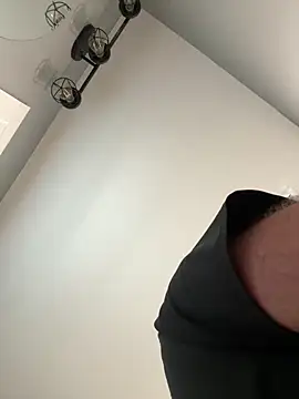 Snapshot of smokeymt420 chatting on April 2026 05:36:01 PM smokeymt420 online show from April 2026 05:36:01 PM