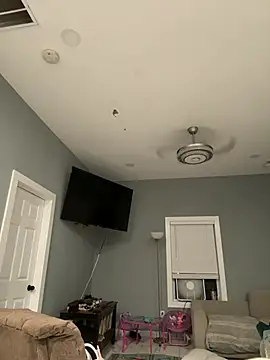 Snapshot of smokeymt420 chatting on April 2026 04:26:01 AM smokeymt420 online show from April 2026 04:26:01 AM