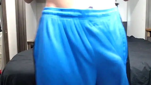 Snapshot of ThickD2C chatting on November 2025 05:55:02 PM ThickD2C online show from November 2025 05:55:02 PM