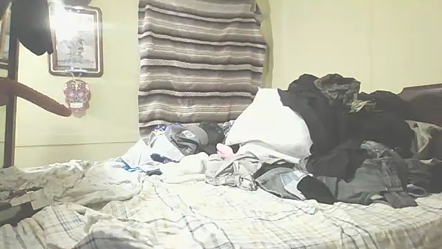 Snapshot of Yankeedave420 chatting on March 2026 01:03:01 PM Yankeedave420 online show from March 2026 01:03:01 PM