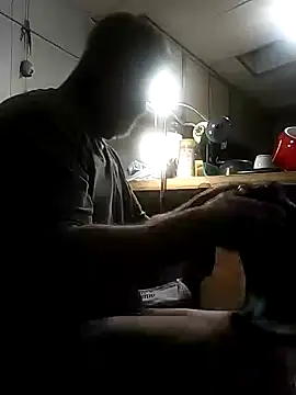 Snapshot of Yankeedave420 chatting on April 2026 07:59:02 AM Yankeedave420 online show from April 2026 07:59:02 AM