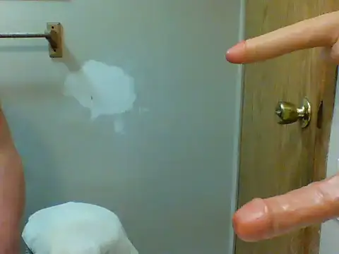 Snapshot of Yankeedave420 chatting on April 2026 05:36:01 PM Yankeedave420 online show from April 2026 05:36:01 PM