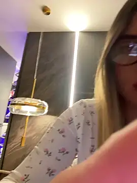 AnaCarrera online show from September 2025 12:02:02 AM