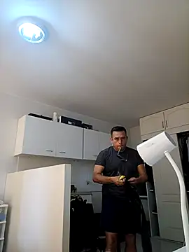 chicoguapo8 online show from April 2026 08:09:02 PM