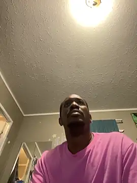 Makeyoucumallover online show from February 2026 10:16:01 AM