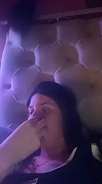 Flossy Vettie online show from March 2025 01:03:02 AM