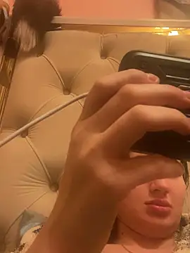 Flossy Vettie online show from March 2025 06:32:01 PM