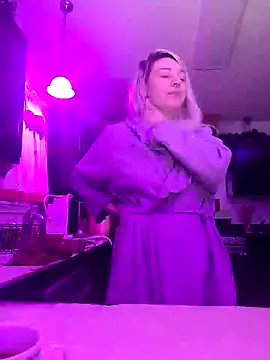 Snapshot of ScarletCallings420 chatting on February 2025 05:02:02 PM ScarletCallings420 online show from February 2025 05:02:02 PM