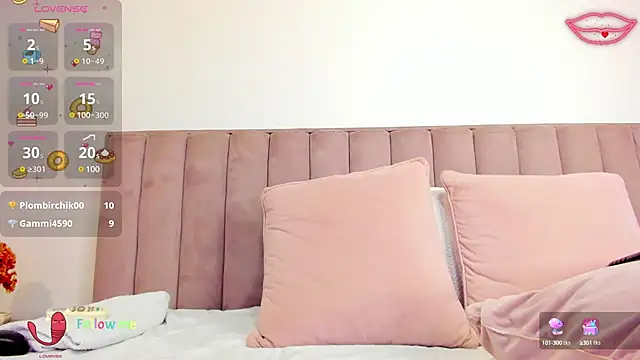 Snapshot of CristinSexy chatting on March 2025 01:25:02 PM CristinSexy online show from March 2025 01:25:02 PM