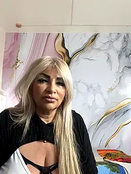 scarlett sexx69 online show from September 2025 06:44:02 PM