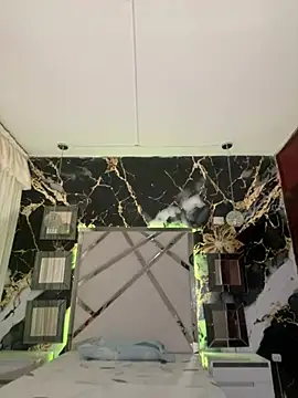 scarlett sexx69 online show from February 2026 11:37:02 AM