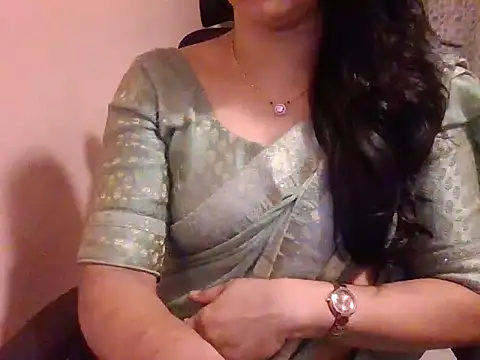 Pinky 4 online show from February 2025 12:08:02 AM