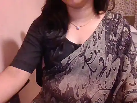 Pinky 4 online show from April 2026 05:31:02 PM