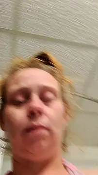 Snapshot of BossChick1625 chatting on October 2025 11:56:02 AM BossChick1625 online show from October 2025 11:56:02 AM