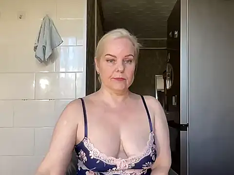 Snapshot of milaja chatting on April 2026 08:45:01 AM milaja online show from April 2026 08:45:01 AM