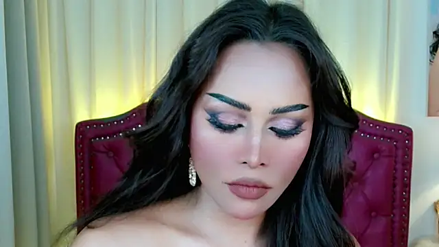 DreamLADYBOY online show from June 2026 12:32:02 AM