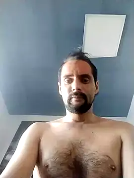 Snapshot of Brhama44 chatting on June 2026 11:13:01 PM Brhama44 online show from June 2026 11:13:01 PM