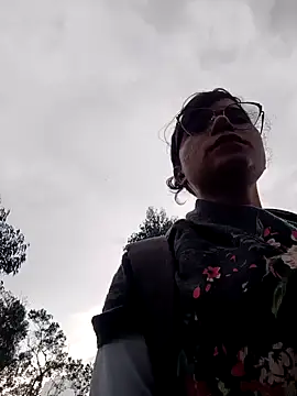 Simone Miller online show from February 2025 09:36:01 PM