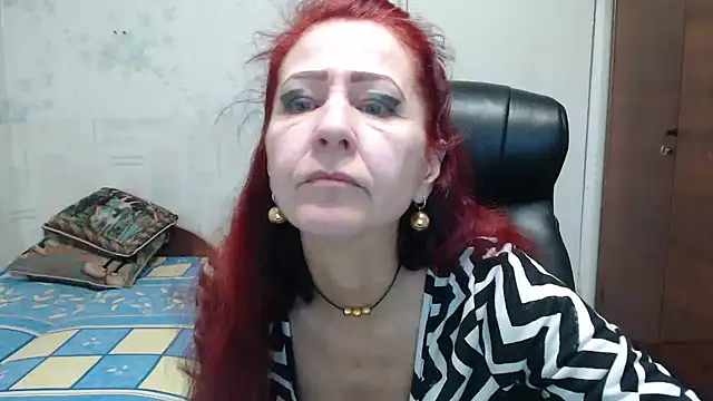 Snapshot of MilayaDFlow chatting on February 2025 03:05:01 PM MilayaDFlow online show from February 2025 03:05:01 PM