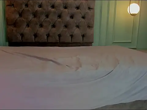 kathe hot online show from December 2024 04:11:01 AM