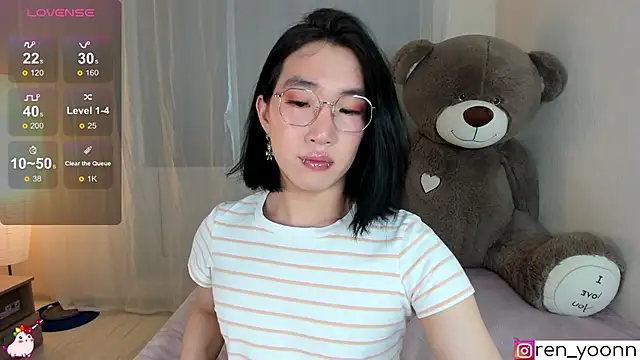 Snapshot of Ren_yoon chatting on May 2026 04:53:02 AM Ren yoon online show from May 2026 04:53:02 AM