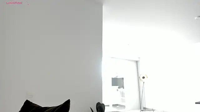 Snapshot of sweetest_bella chatting on March 2026 09:41:01 PM sweetest bella online show from March 2026 09:41:01 PM