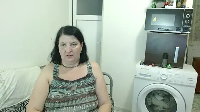 Snapshot of RidemerafSuzana chatting on February 2025 05:25:02 PM RidemerafSuzana online show from February 2025 05:25:02 PM