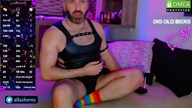 Snapshot of AtlasHorns chatting on December 2024 02:44:01 PM AtlasHorns online show from December 2024 02:44:01 PM