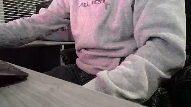 Snapshot of TrevorSteele chatting on February 2026 06:21:02 AM TrevorSteele online show from February 2026 06:21:02 AM