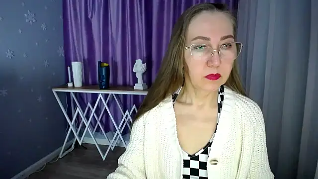 queen a n i online show from March 2025 09:27:02 AM