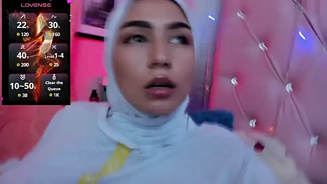 Snapshot of DarshaKhemu chatting on December 2024 12:08:01 AM DarshaKhemu online show from December 2024 12:08:01 AM