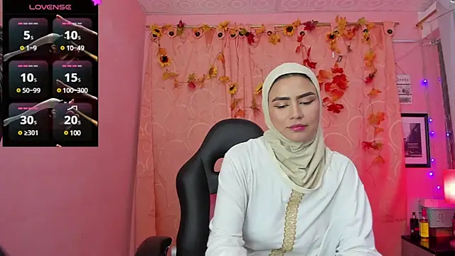 Snapshot of DarshaKhemu chatting on January 2025 08:47:01 PM DarshaKhemu online show from January 2025 08:47:01 PM