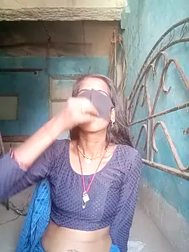 Snapshot of Mohni_Das chatting on March 2026 08:00:02 AM Mohni Das online show from March 2026 08:00:02 AM