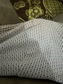 HHHHHxxn online show from April 2026 09:45:01 PM